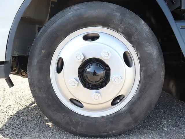 三菱 キャンター 2PG-FBA60(2WD)の写真26