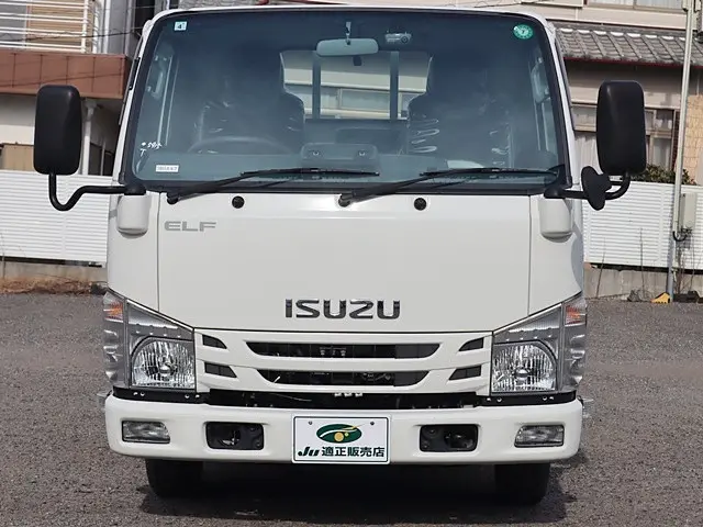 いすゞ エルフ 2RG-NHR88A(2WD)の写真3