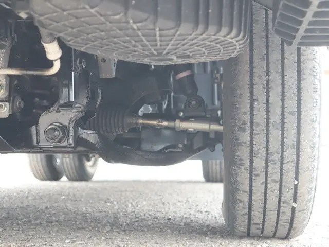 いすゞ エルフ 2RG-NHR88A(2WD)の写真23