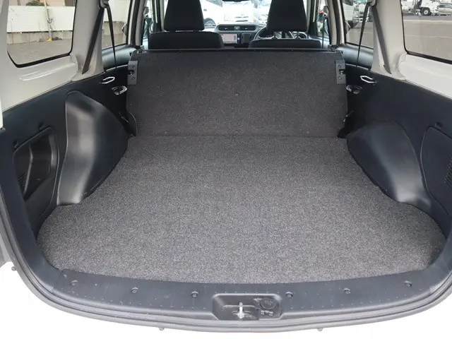 トヨタ プロボックスバン 3BE-NCP165V(4WD)の写真12