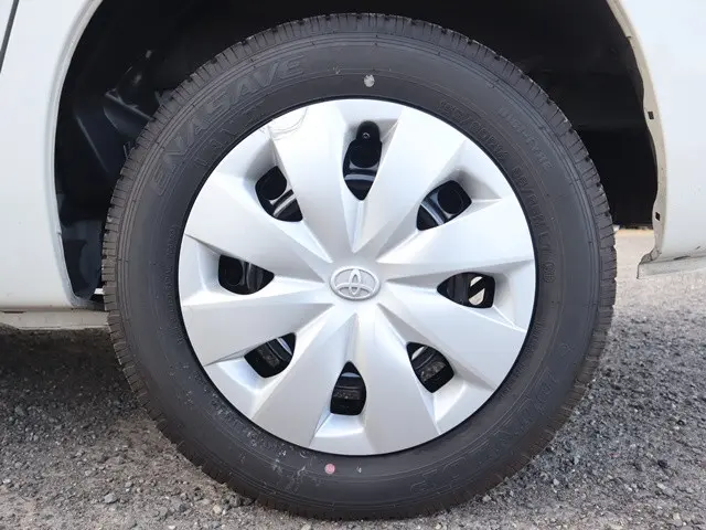 トヨタ プロボックスバン 3BE-NCP165V(4WD)の写真25