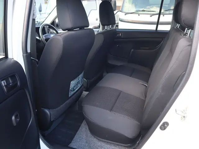 トヨタ プロボックスバン 3BE-NCP165V(4WD)の写真33