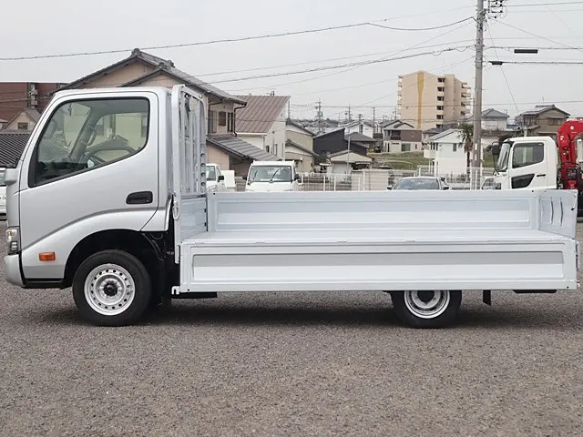 トヨタ トヨエース QDF-KDY231(2WD)の写真13