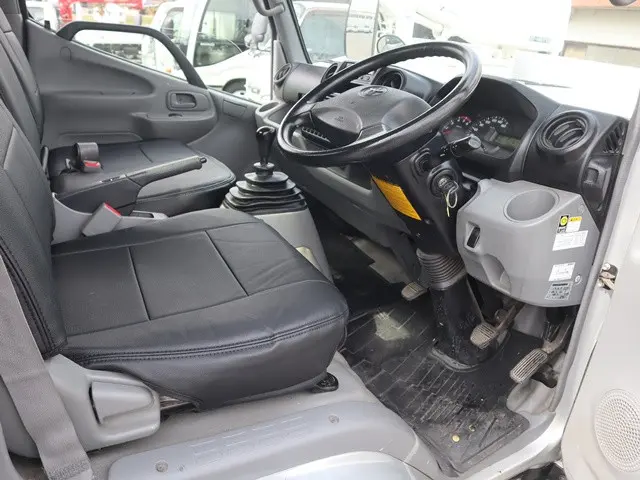 トヨタ トヨエース QDF-KDY231(2WD)の写真29