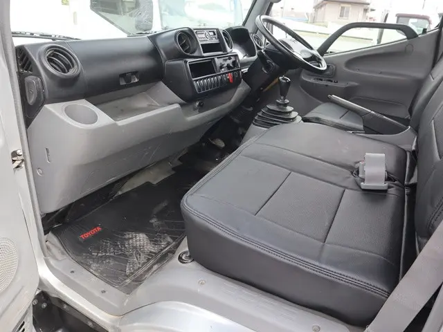 トヨタ トヨエース QDF-KDY231(2WD)の写真31