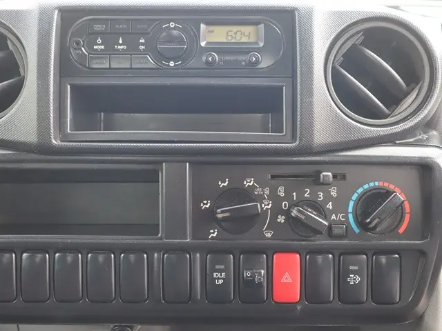 トヨタ トヨエース QDF-KDY231(2WD)の写真35