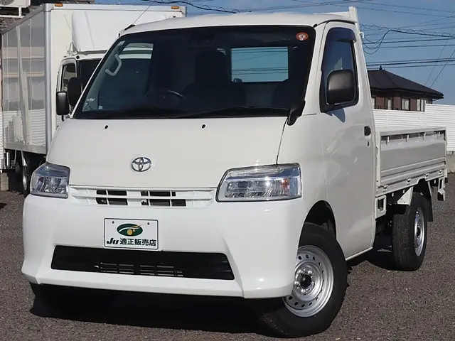 トヨタ タウンエーストラック 5BF-S403U(2WD)の写真2