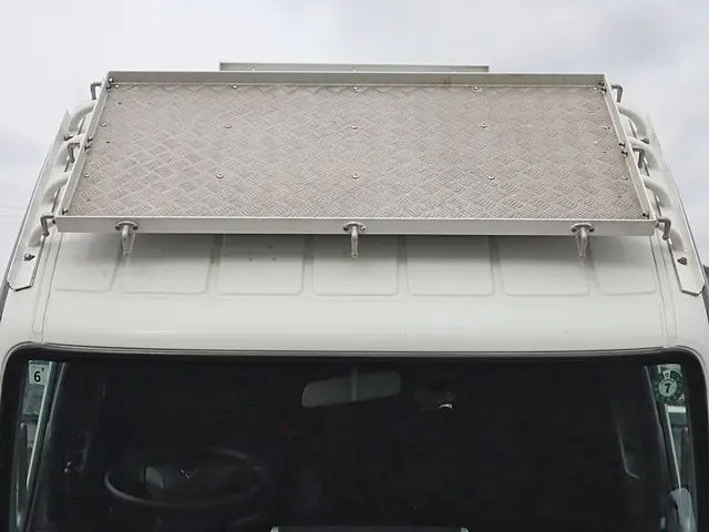 三菱 キャンター 2PG-FBA60(2WD)の写真16