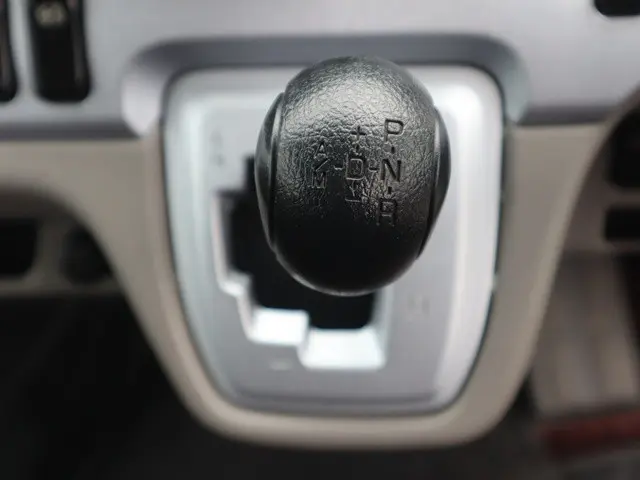 三菱 キャンター 2PG-FBA60(2WD)の写真36