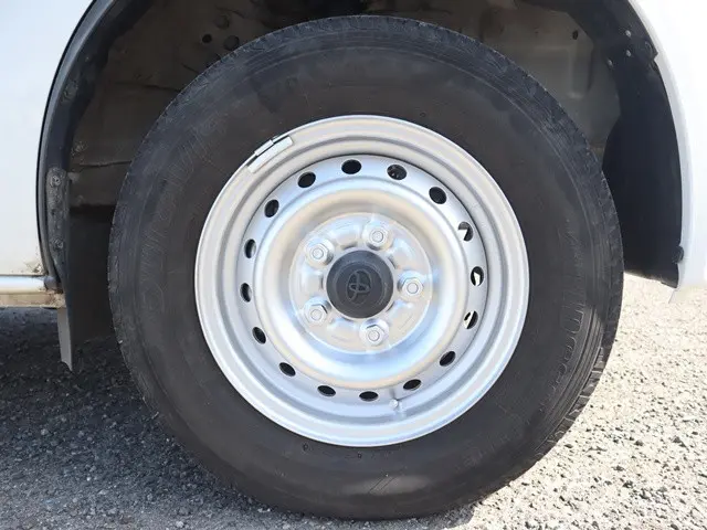 トヨタ ライトエーストラック DBF-S402U(2WD)の写真20