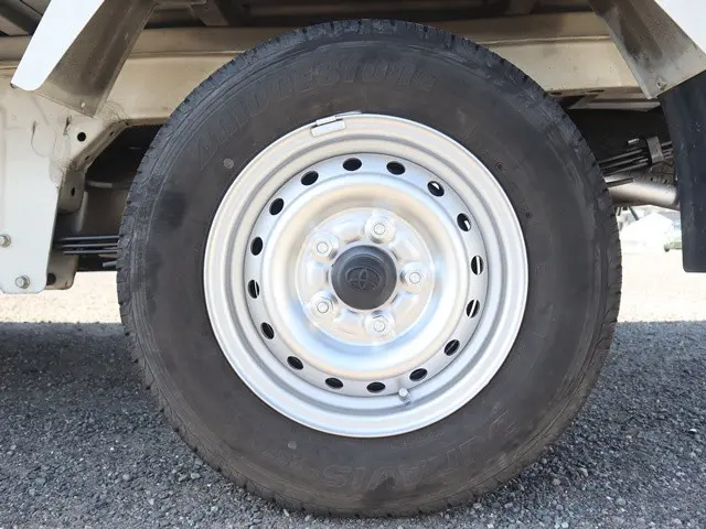 トヨタ ライトエーストラック DBF-S402U(2WD)の写真24