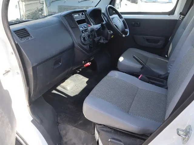 トヨタ ライトエーストラック DBF-S402U(2WD)の写真30