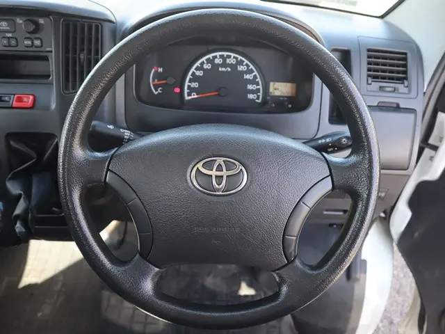 トヨタ ライトエーストラック DBF-S402U(2WD)の写真32