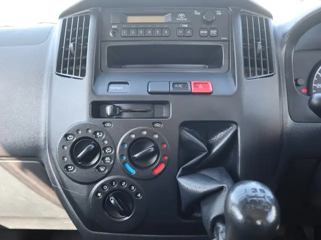 トヨタ ライトエーストラック DBF-S402U(2WD)の写真34
