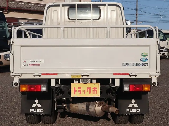 三菱 キャンター 2TG-FBA00(2WD)の写真6