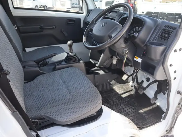 スズキ キャリイ EBD-DA16T(4WD)の写真32