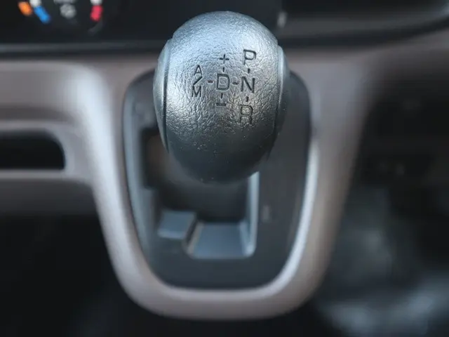 三菱 キャンター 2RG-FEAV0(2WD)の写真40