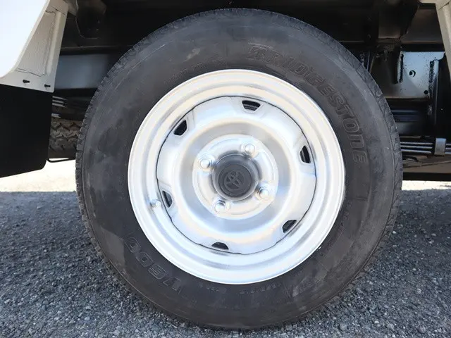 トヨタ ライトエーストラック GK-KM70(2WD)の写真29