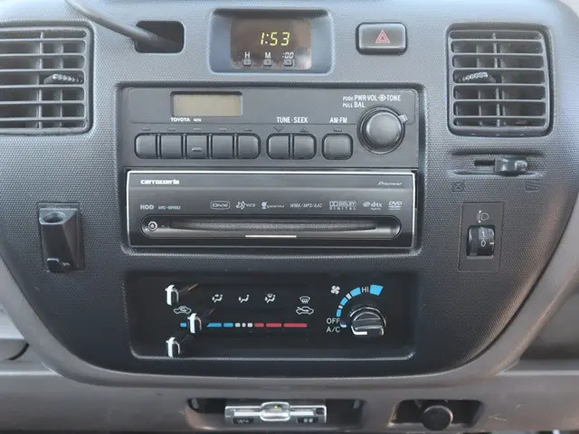 トヨタ ライトエーストラック GK-KM70(2WD)の写真36