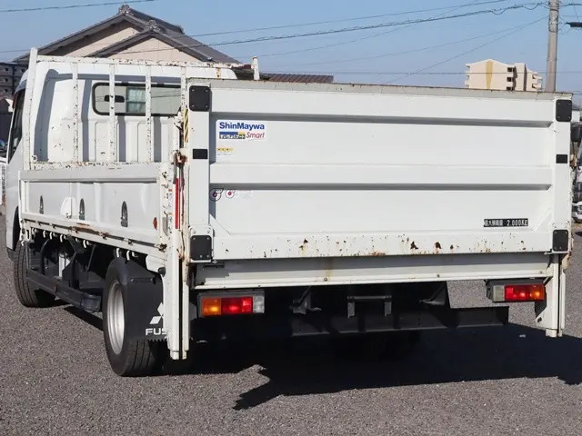 三菱 キャンター TPG-FEB50(2WD)の写真3