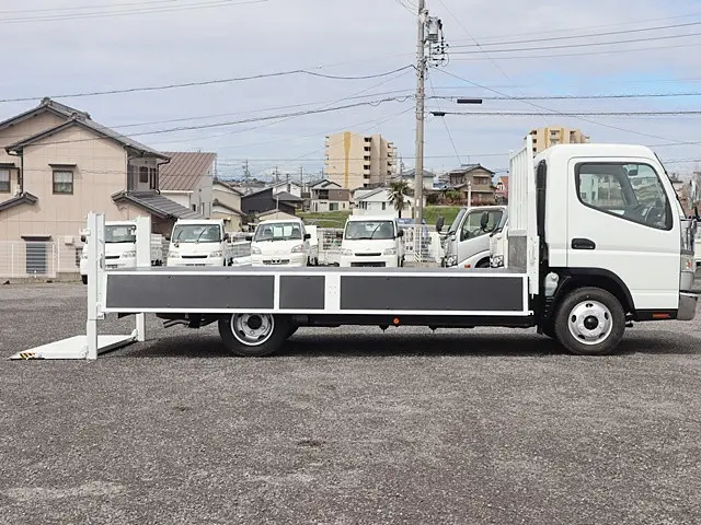 三菱 キャンター TPG-FEB50(2WD)の写真10