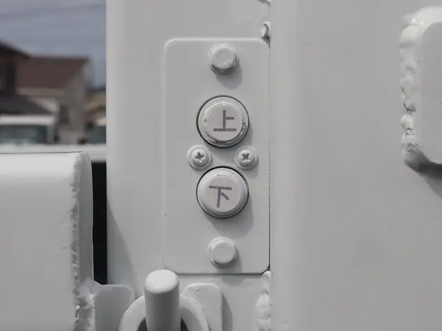 三菱 キャンター TPG-FEB50(2WD)の写真14