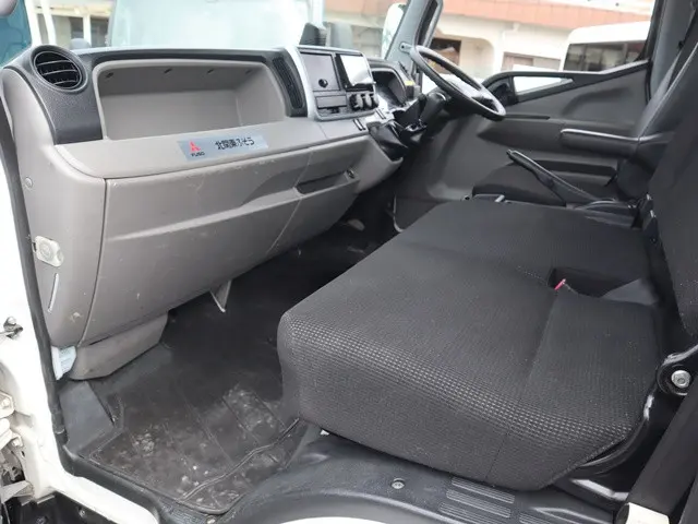 三菱 キャンター TPG-FEB50(2WD)の写真33