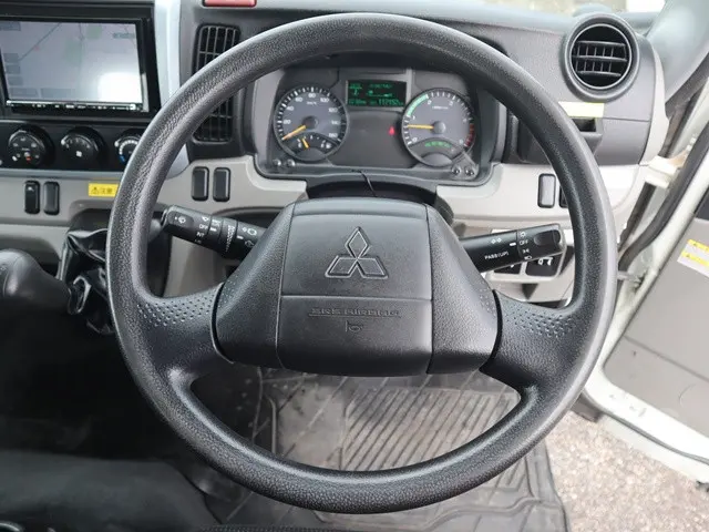 三菱 キャンター TPG-FEB50(2WD)の写真35