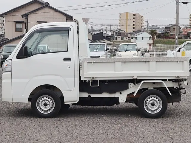 ダイハツ ハイゼットトラック EBD-S510P(4WD)の写真9