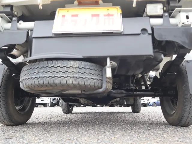 ダイハツ ハイゼットトラック EBD-S510P(4WD)の写真24