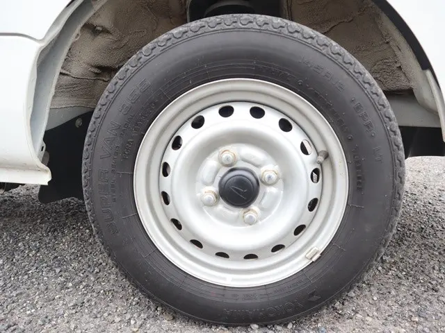 ダイハツ ハイゼットトラック EBD-S510P(4WD)の写真26