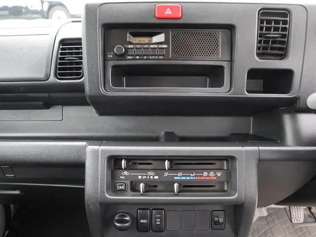 ダイハツ ハイゼットトラック EBD-S510P(4WD)の写真40