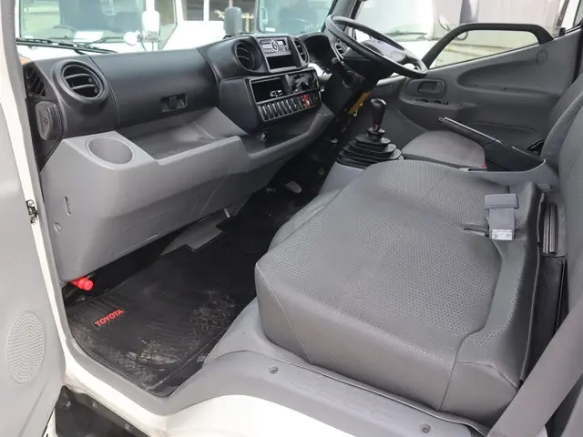 トヨタ ダイナ LDF-KDY241V(2WD)の写真31