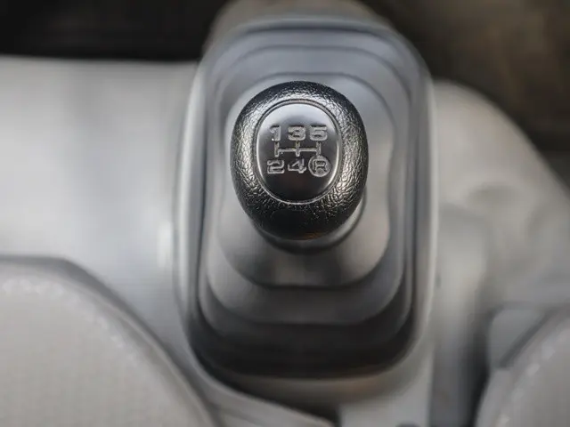 トヨタ ダイナ LDF-KDY241V(2WD)の写真34