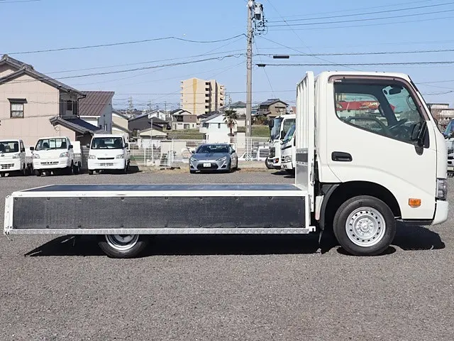 トヨタ ダイナ 3BF-TRY230(2WD)の写真10