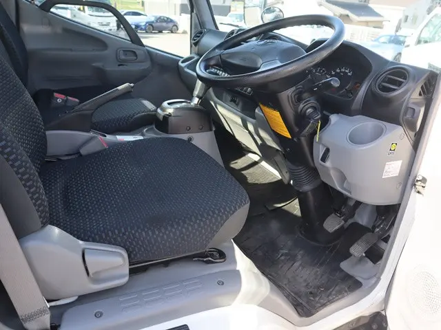 トヨタ ダイナ 3BF-TRY230(2WD)の写真29