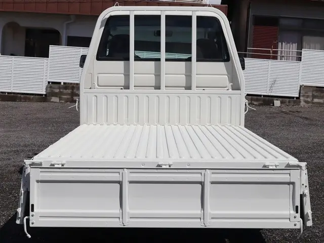 トヨタ ライトエーストラック GK-KM70(2WD)の写真11