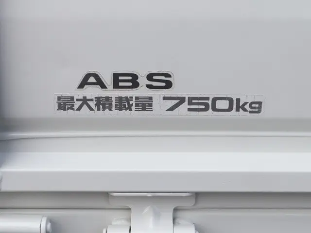 トヨタ ライトエーストラック GK-KM70(2WD)の写真17