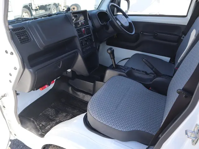 スズキ キャリイ 3BD-DA16T(4WD)の写真34