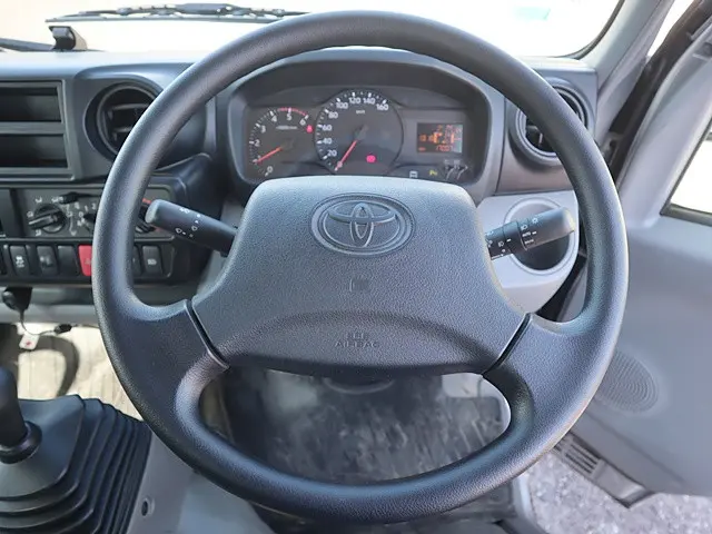 トヨタ ダイナ 2DG-GDY231(2WD)の写真4