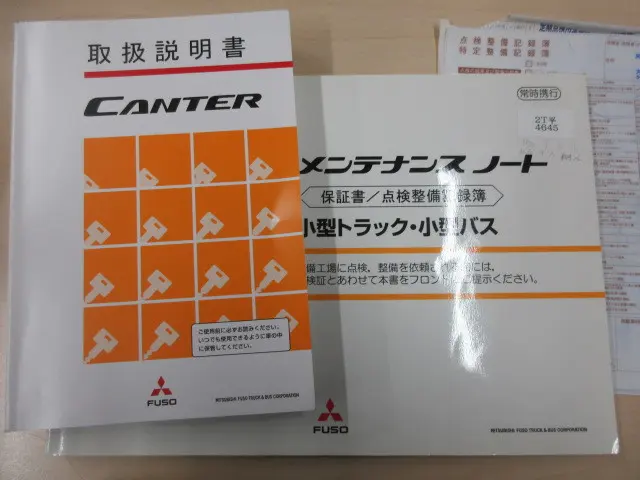 三菱 キャンター TPG-FBA20(2WD)の写真5