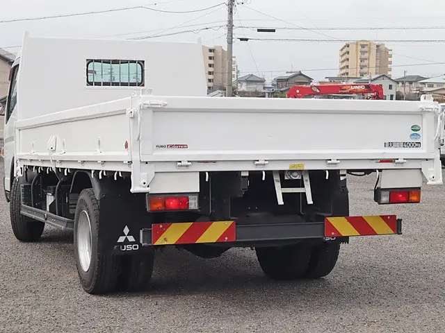 三菱 キャンター TPG-FEB90(2WD)の写真2