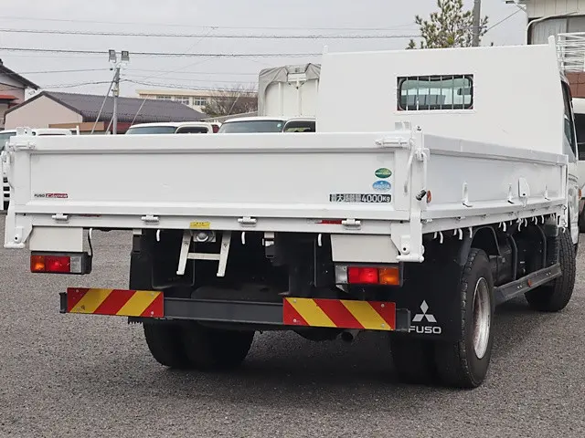 三菱 キャンター TPG-FEB90(2WD)の写真3
