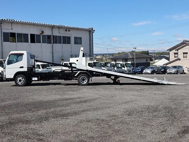 三菱 キャンター TPG-FEB80(2WD)の写真16