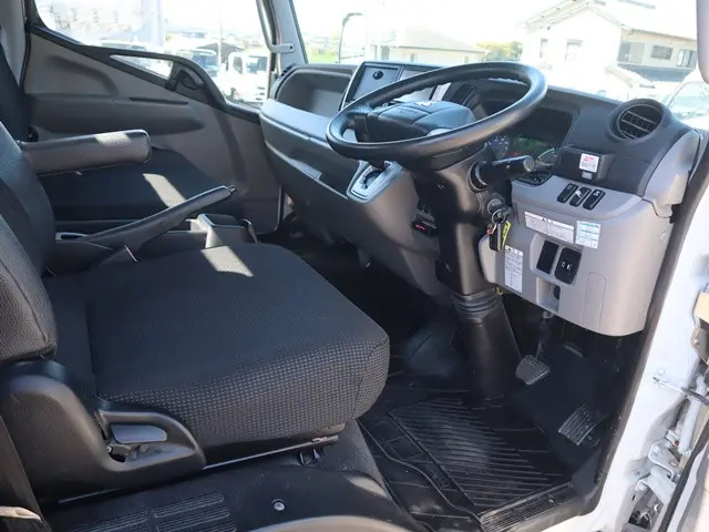 三菱 キャンター TPG-FEB80(2WD)の写真35