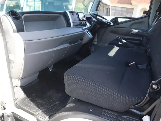 三菱 キャンター TPG-FEB80(2WD)の写真37