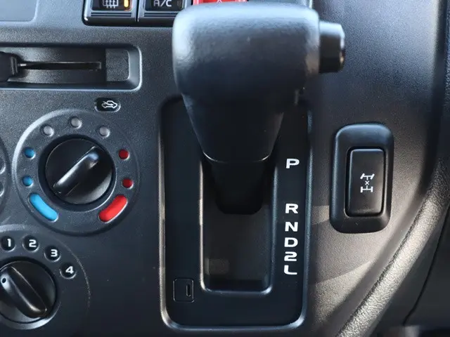 トヨタ タウンエースバン 5BF-S413M(4WD)の写真41