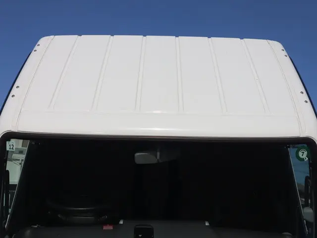 三菱 キャンター 2RG-FBA20(2WD)の写真13