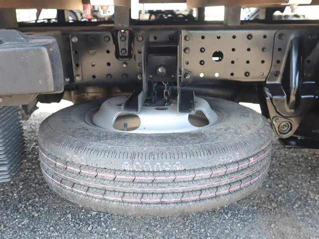 三菱 キャンター 2RG-FBA20(2WD)の写真19