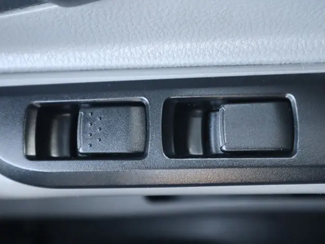 三菱 キャンター 2RG-FBA20(2WD)の写真37
